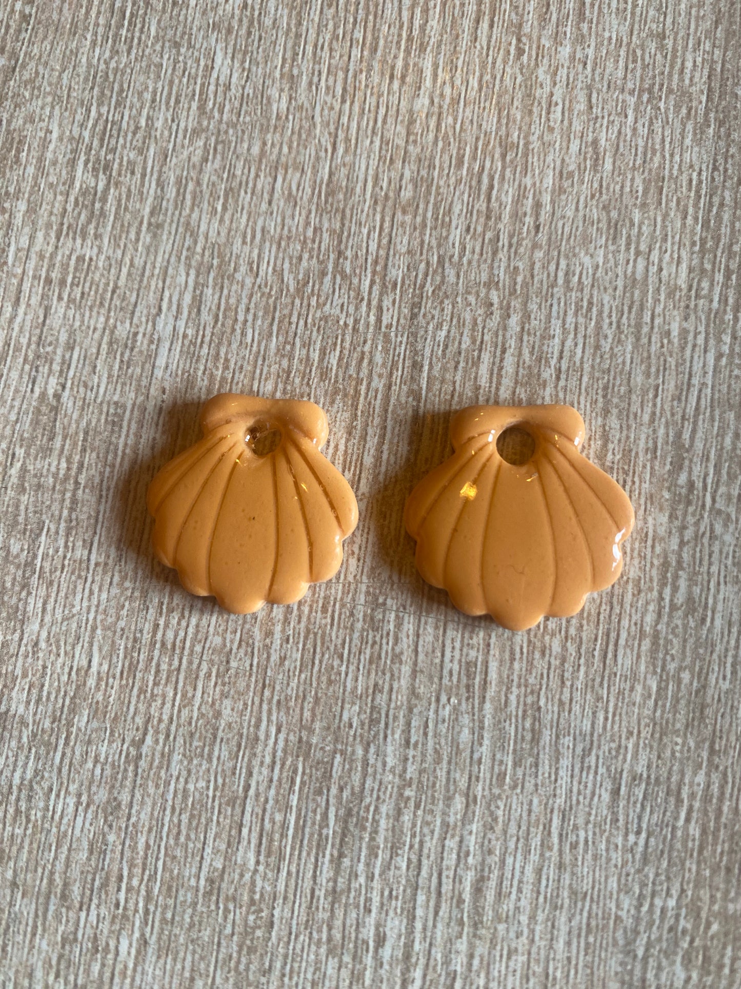 Pampilles coquillages orange pastel