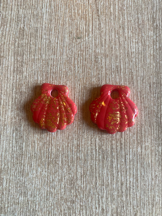 Pampille coquillage rose corail / or